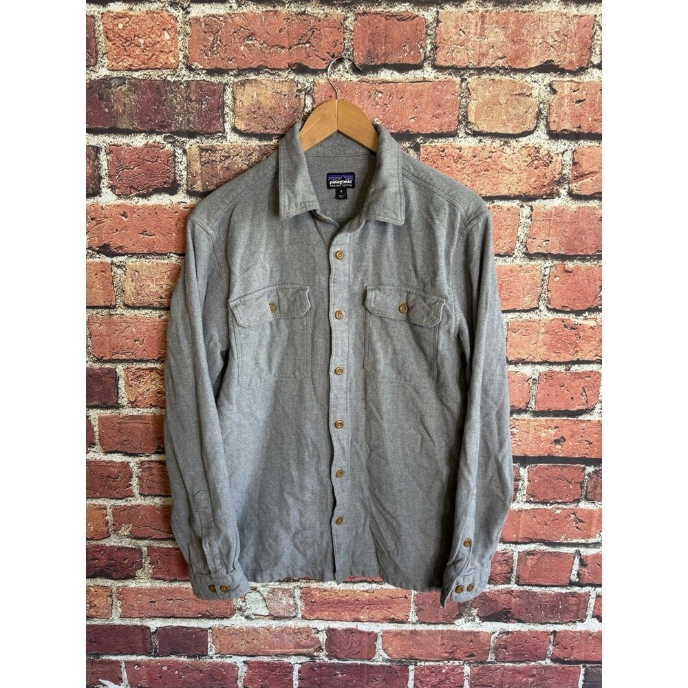 Patagonia Organic Cotton Button-Up Shirt Men's M Gray Long Sleeve Casual
